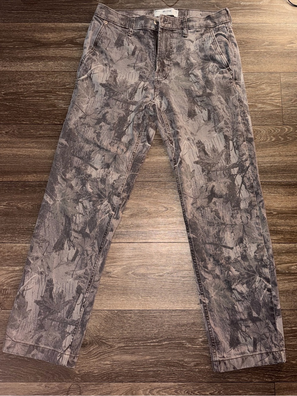 Hollister Real Tree Camo Pants